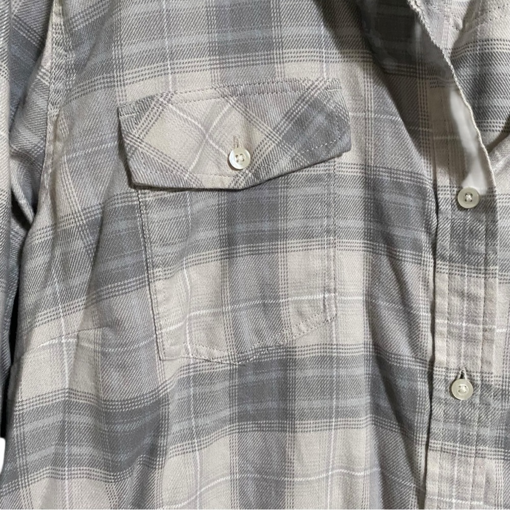 Port Authority® Women's Long Sleeve Ombre Plaid Shirt I Size: XXL - Picture 5 of 6
